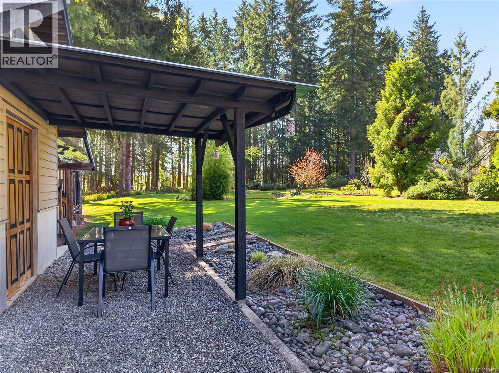 1981 Dzini Rd, Black Creek, British Columbia  V9J 1H1 - Photo 60 - 1033451