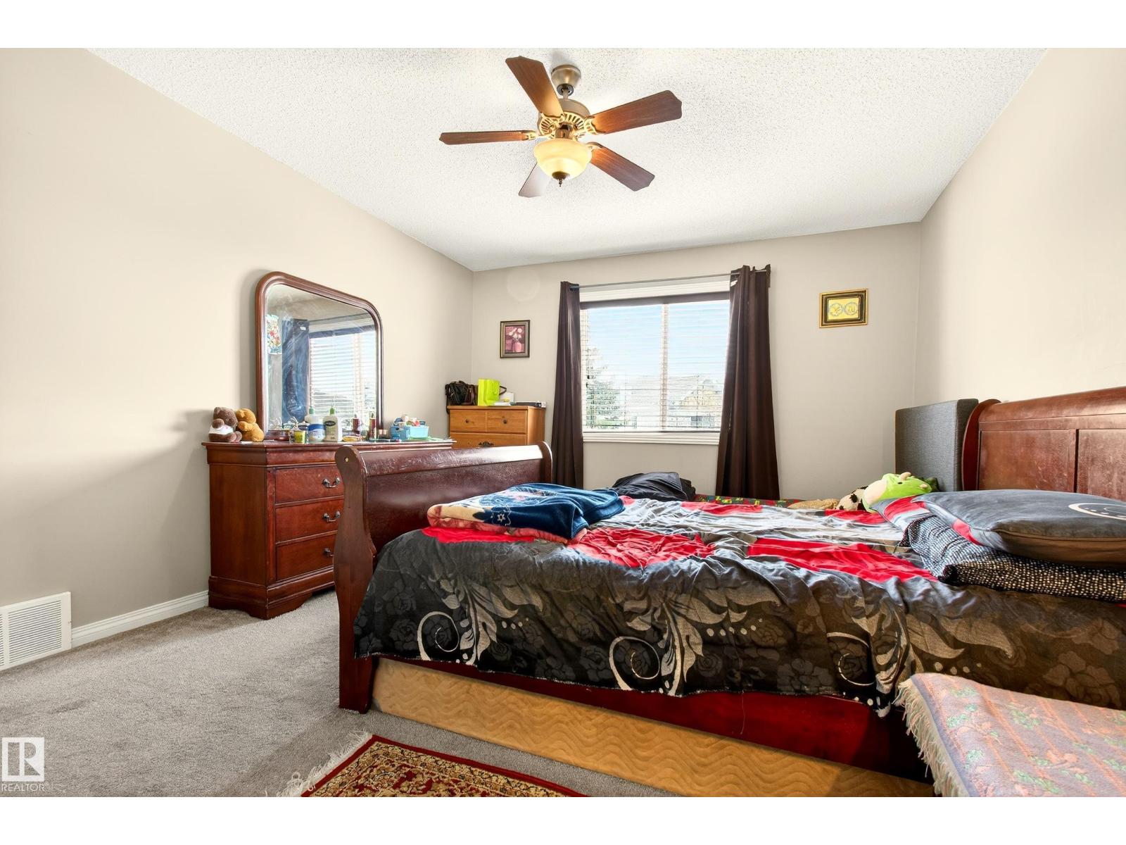 8922 5av Sw, Edmonton, Alberta  T6X 1C9 - Photo 31 - E4485012