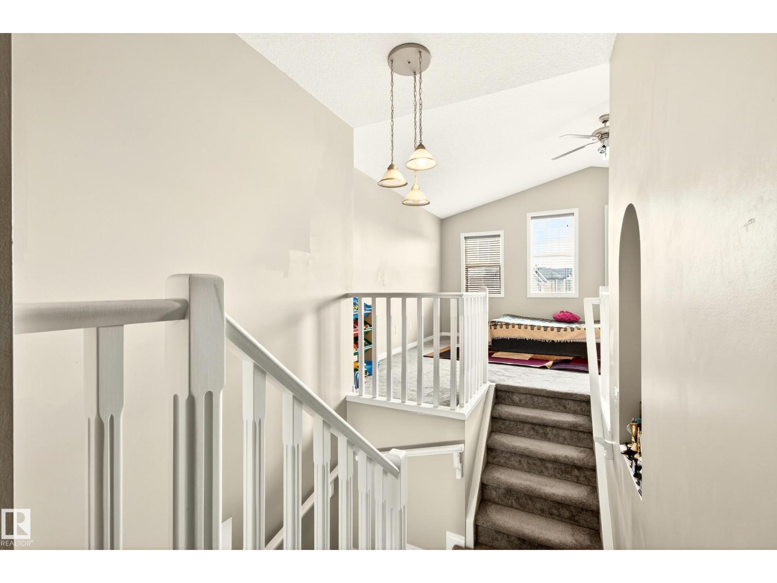 8922 5av Sw, Edmonton, Alberta  T6X 1C9 - Photo 34 - E4485012