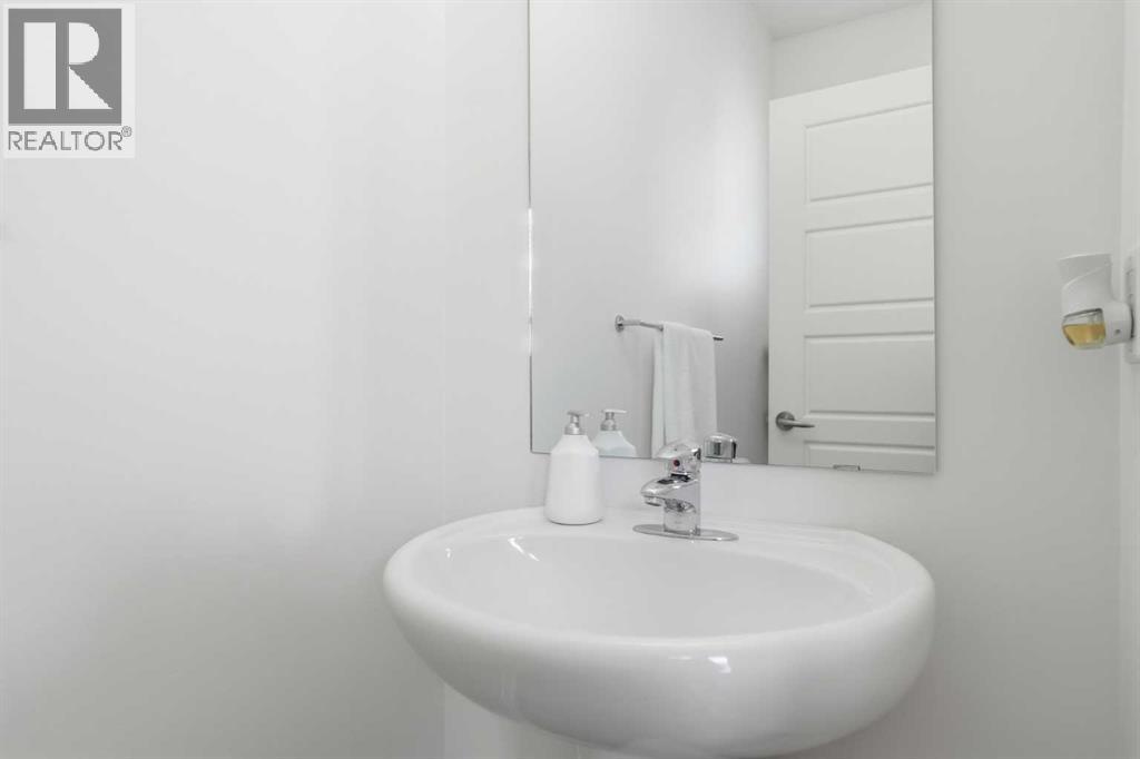 1702, 280 Williamstown Close Nw, Airdrie, Alberta  T4B 4B6 - Photo 12 - A2305893