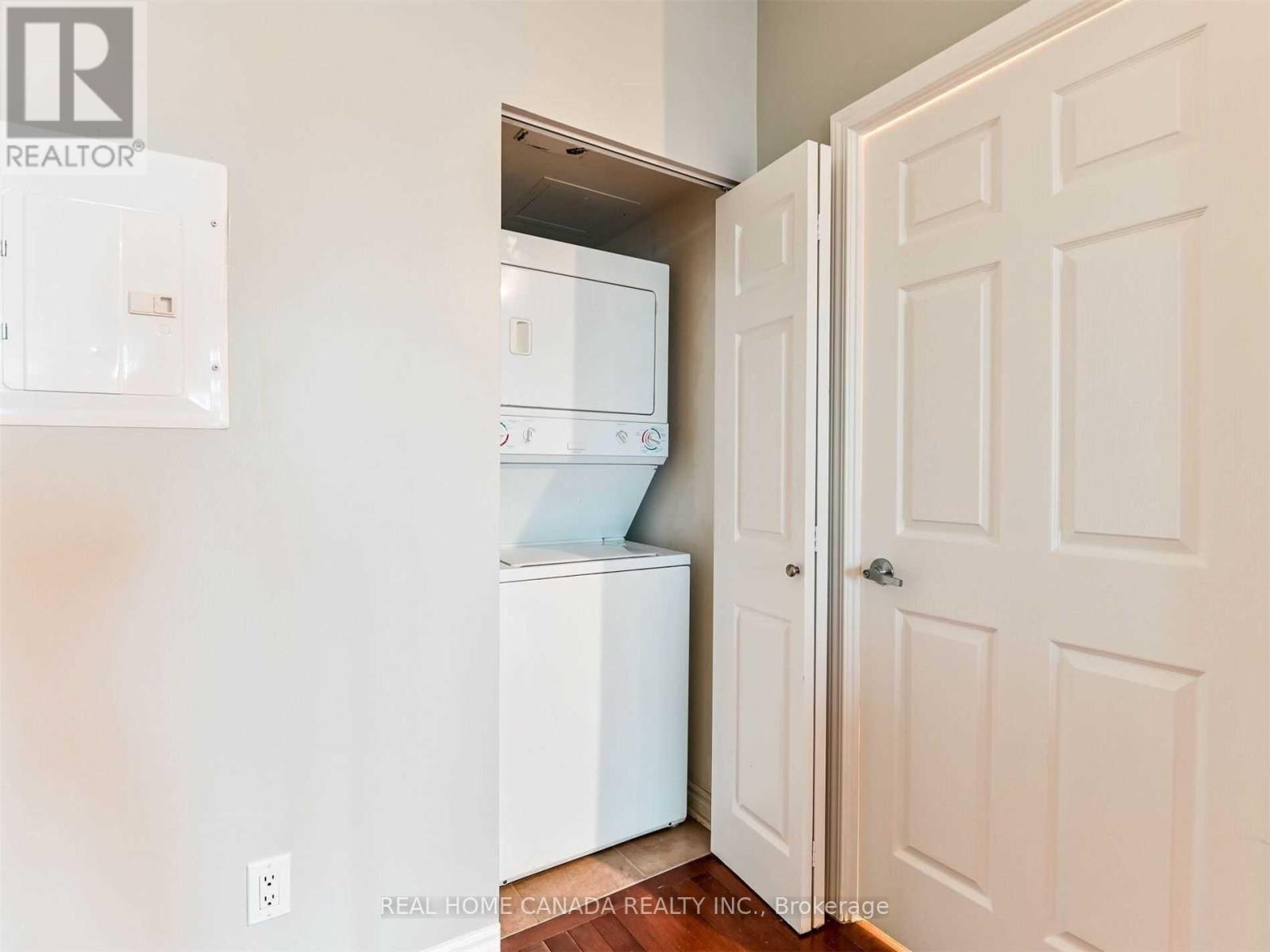 603 - 388 Prince Of Wales Drive, Mississauga, Ontario  L5B 0A1 - Photo 12 - W13065646