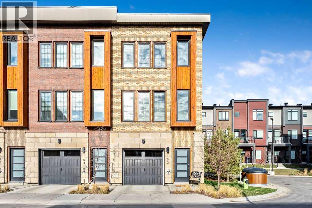 102, 81 Greenbriar Place NW, Calgary, Alberta