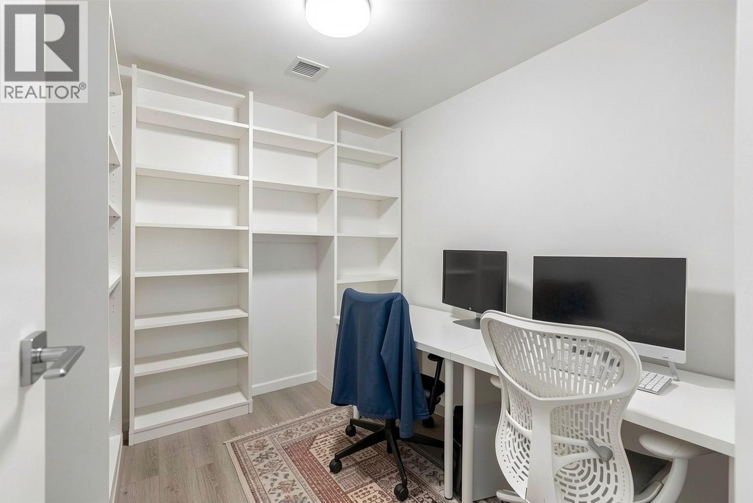 1307 1471 Hunter Street, North Vancouver, British Columbia  V7J 1H3 - Photo 17 - R3117734