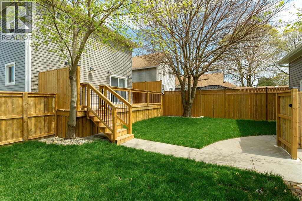 401 Devine Street, Sarnia, Ontario  N7T 1V6 - Photo 6 - 26004710