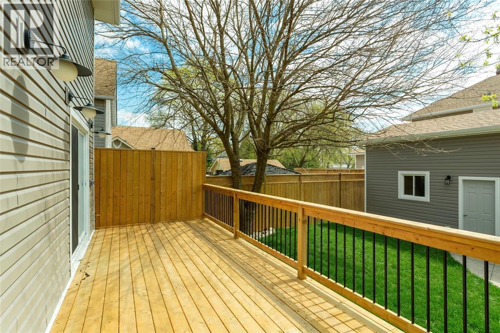 401 Devine Street, Sarnia, Ontario  N7T 1V6 - Photo 7 - 26004710