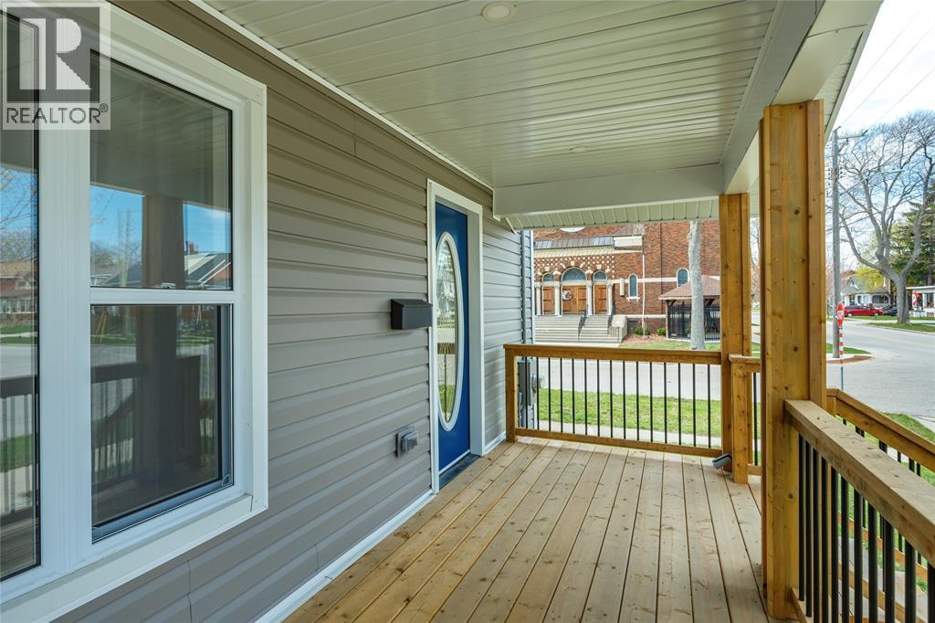 401 Devine Street, Sarnia, Ontario  N7T 1V6 - Photo 5 - 26004710