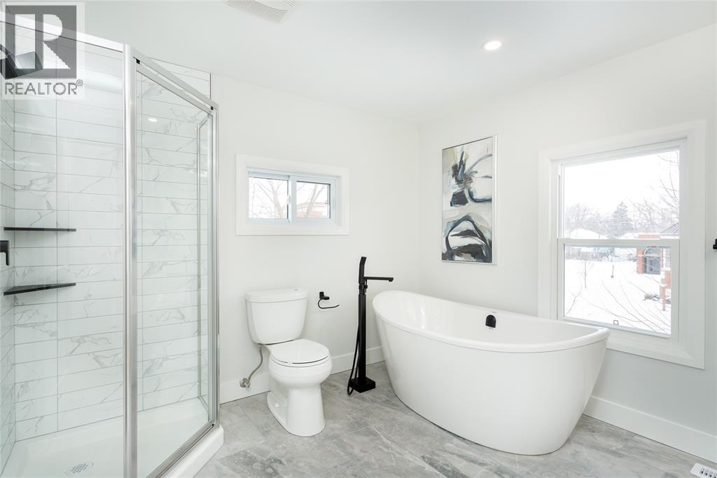401 Devine Street, Sarnia, Ontario  N7T 1V6 - Photo 30 - 26004710