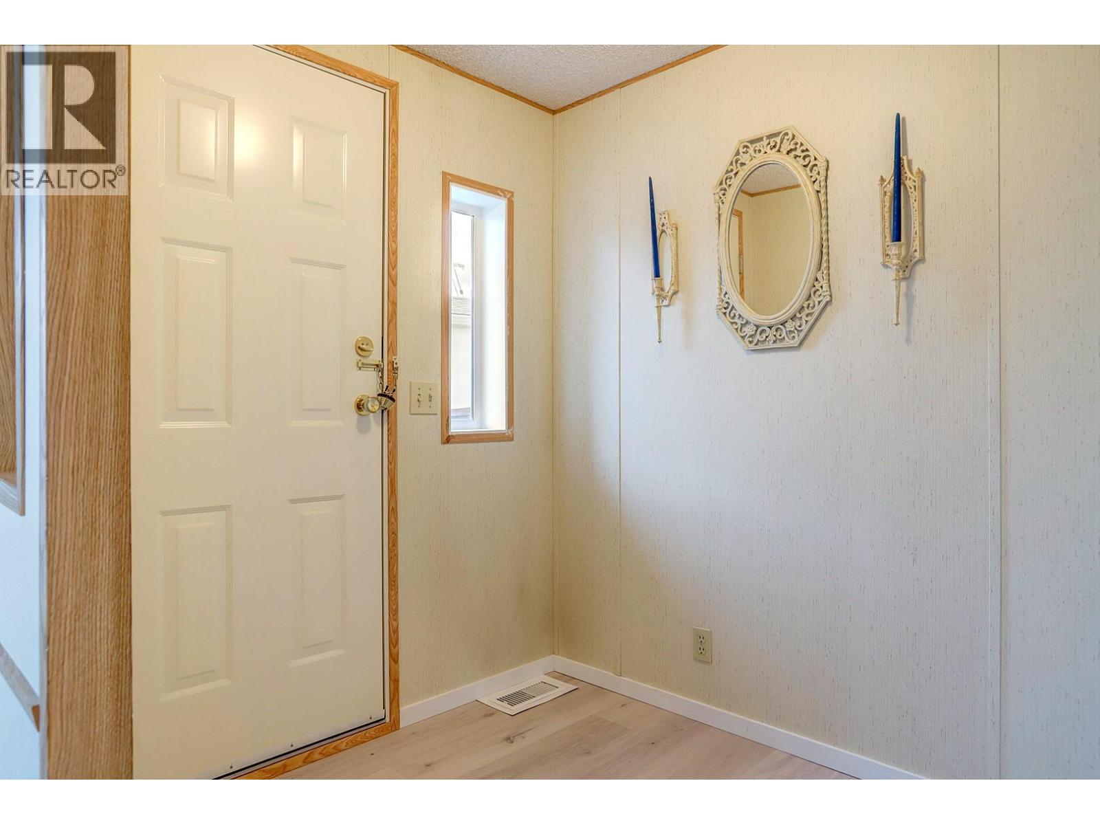6710 Tronson Road Unit# 208, Vernon, British Columbia  V1H 1X6 - Photo 26 - 10384782