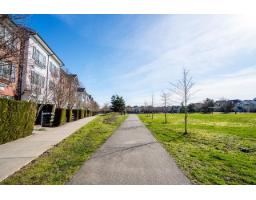 6 7348 192A STREET, Surrey, British Columbia