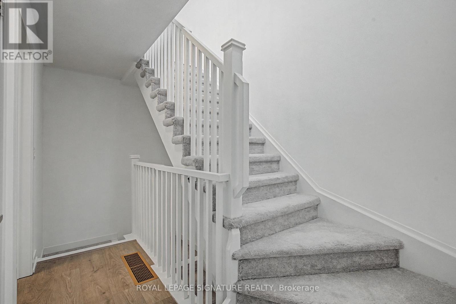 3 - 1121 Cooke Boulevard, Burlington, Ontario  L7T 0C4 - Photo 25 - W12853496