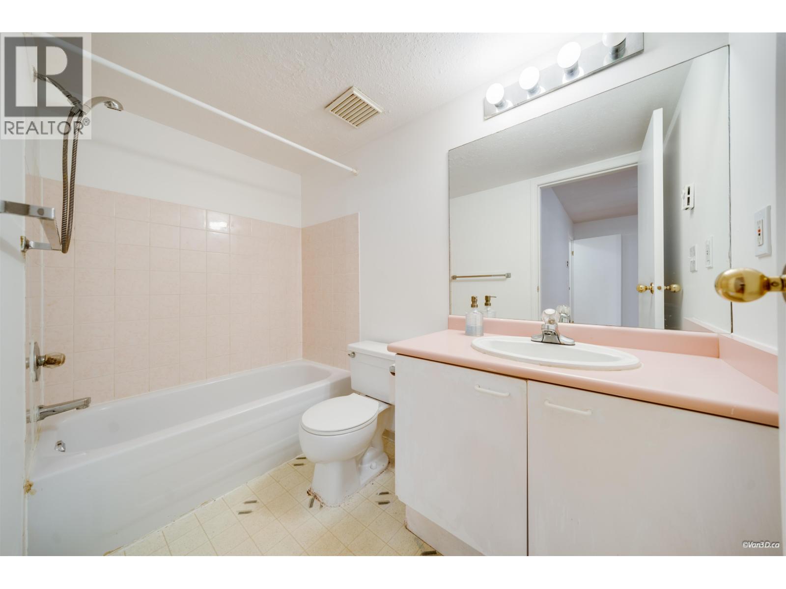 110 1615 Frances Street, Vancouver, British Columbia  V5L 1Z3 - Photo 27 - R3118047
