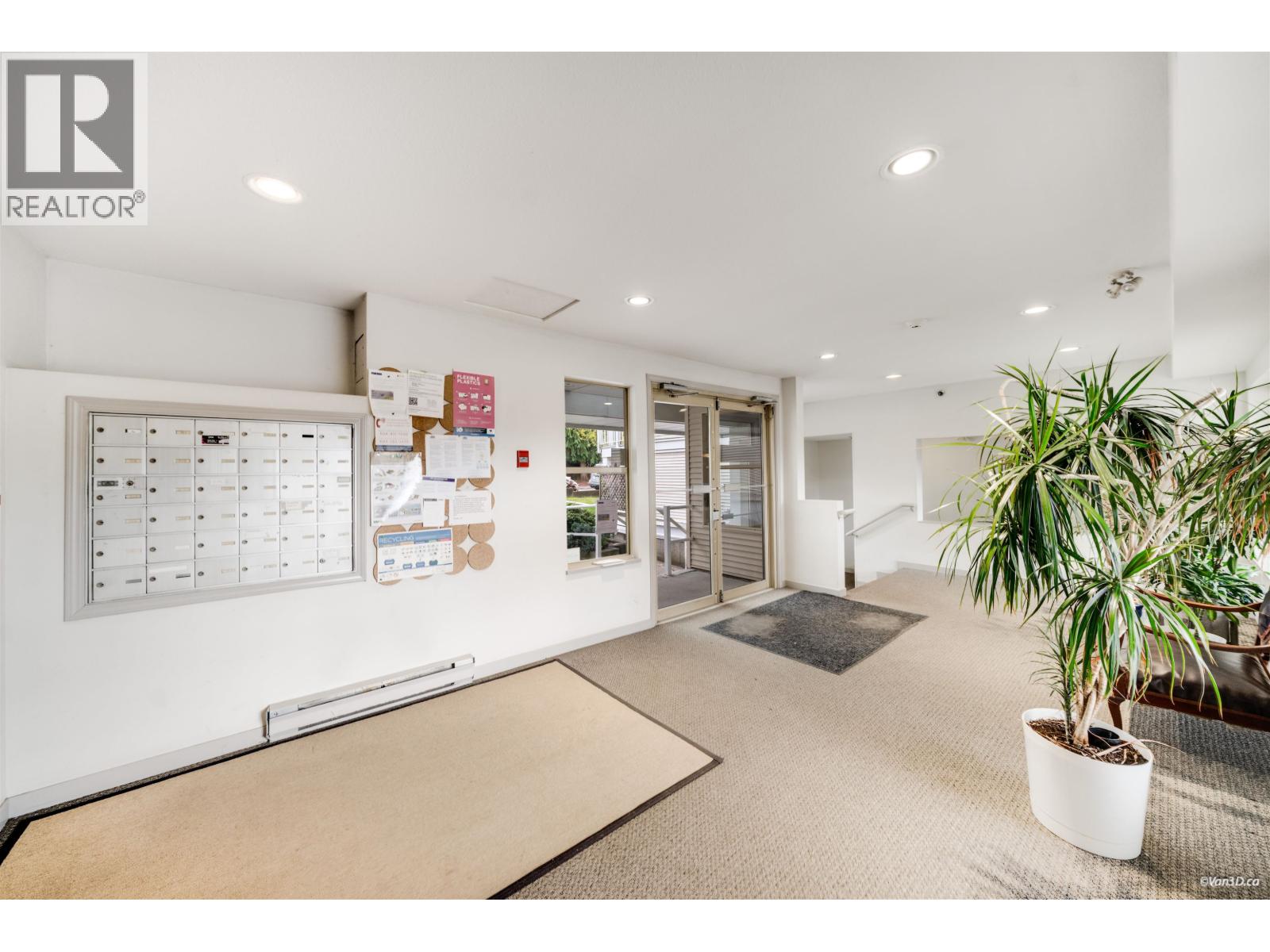 110 1615 Frances Street, Vancouver, British Columbia  V5L 1Z3 - Photo 31 - R3118047