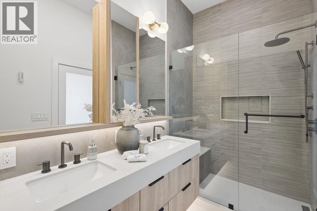 2 2752 Graveley Street, Vancouver, British Columbia  V5K 3J8 - Photo 26 - R3118070