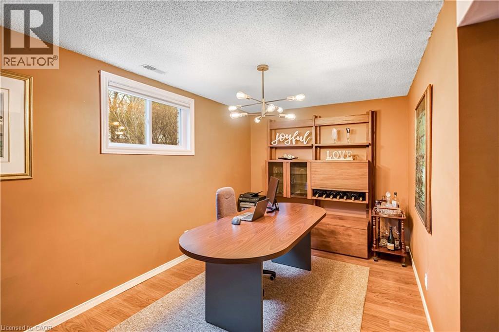 57 Coxwell Crescent, Brantford, Ontario  N3P 1P5 - Photo 26 - 40825352