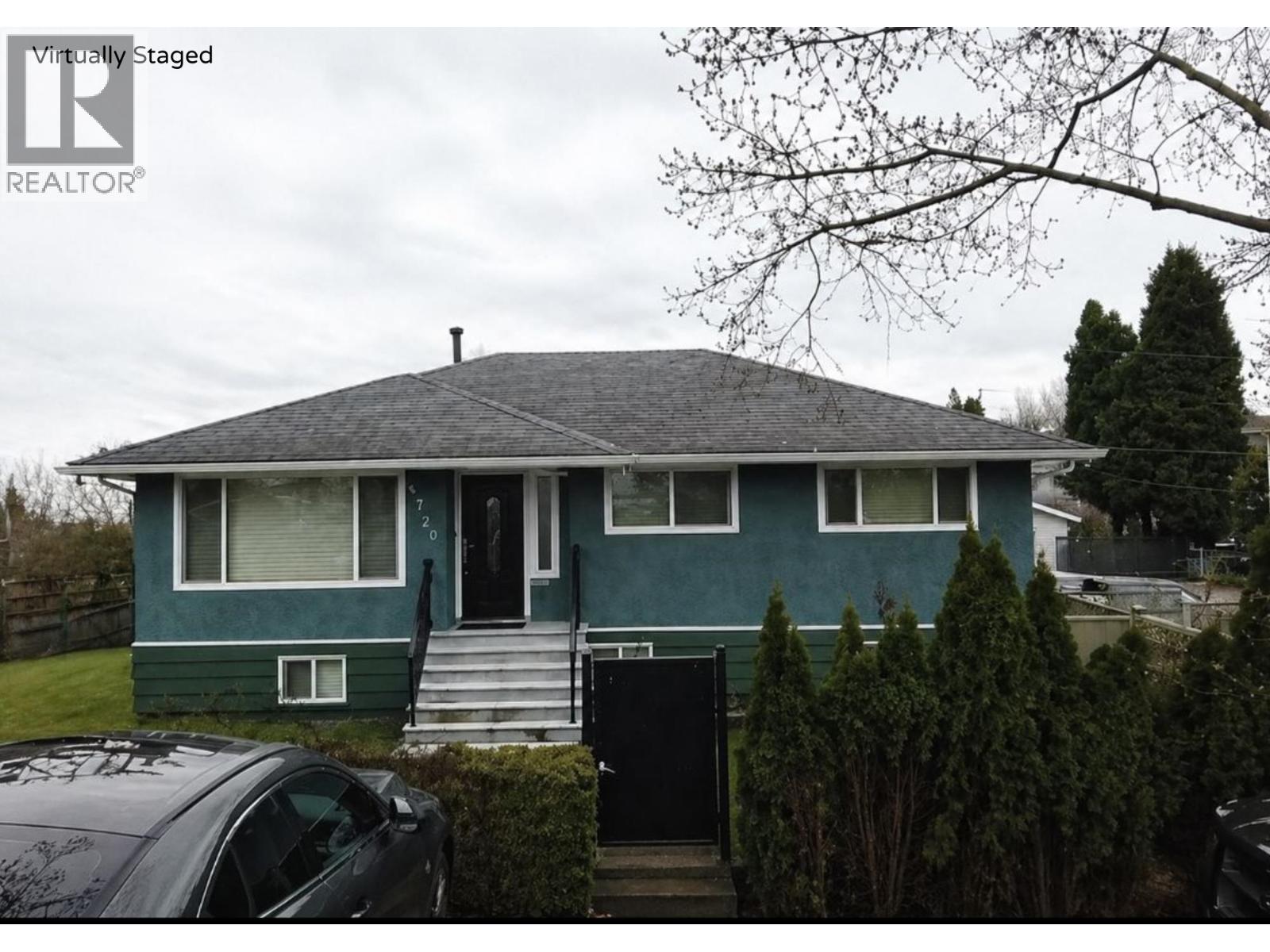 4720 PANDORA STREET, Burnaby, British Columbia