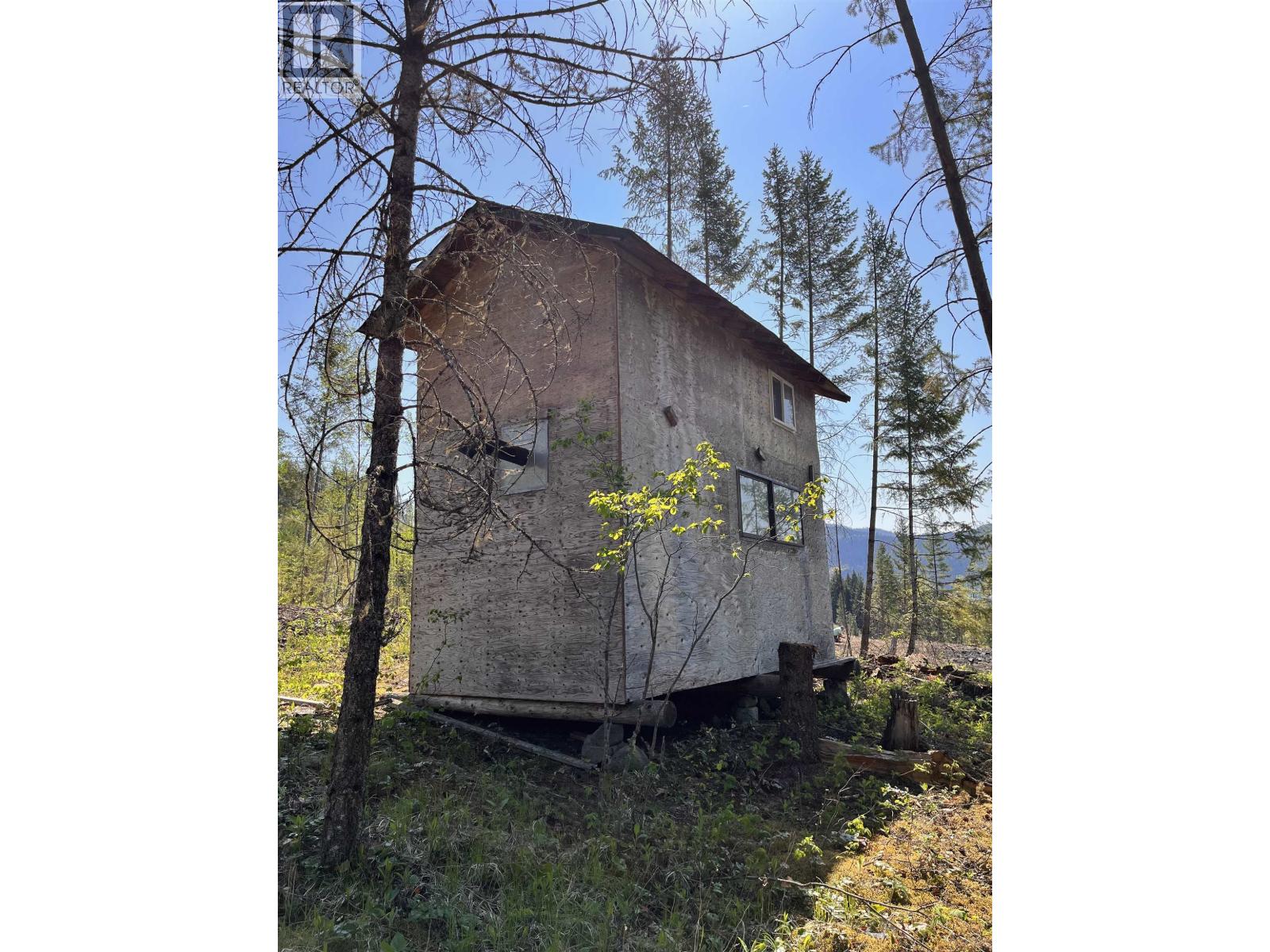 7213 Summit Drive, Canim Lake, British Columbia  V0K 1J0 - Photo 25 - R3104413