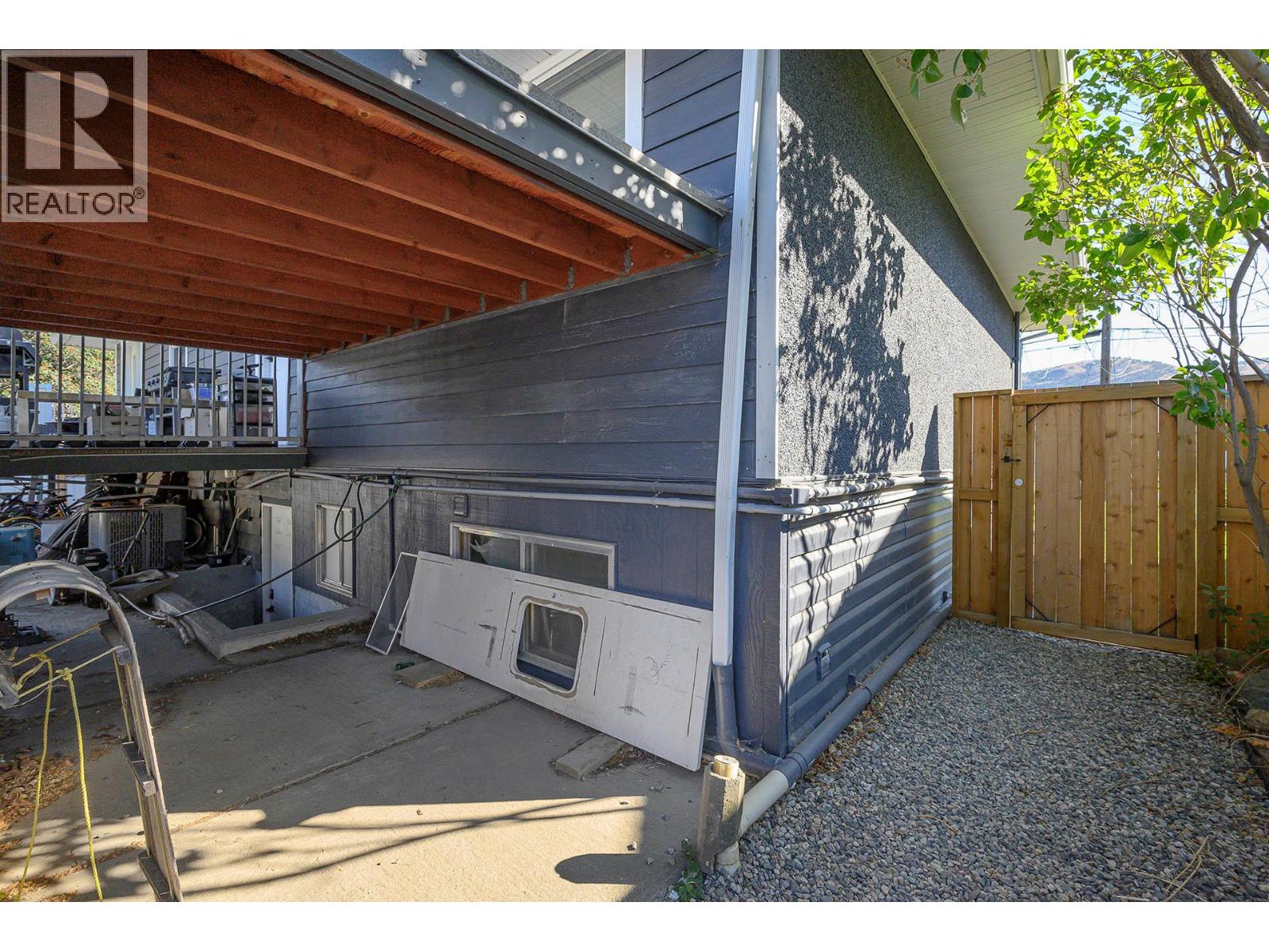 2436 Young Avenue, Kamloops, British Columbia  V2B 4M8 - Photo 59 - 10385539