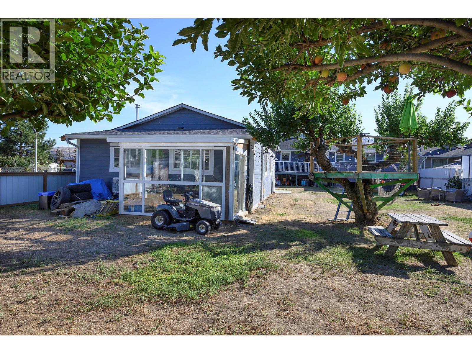 2436 Young Avenue, Kamloops, British Columbia  V2B 4M8 - Photo 51 - 10385539