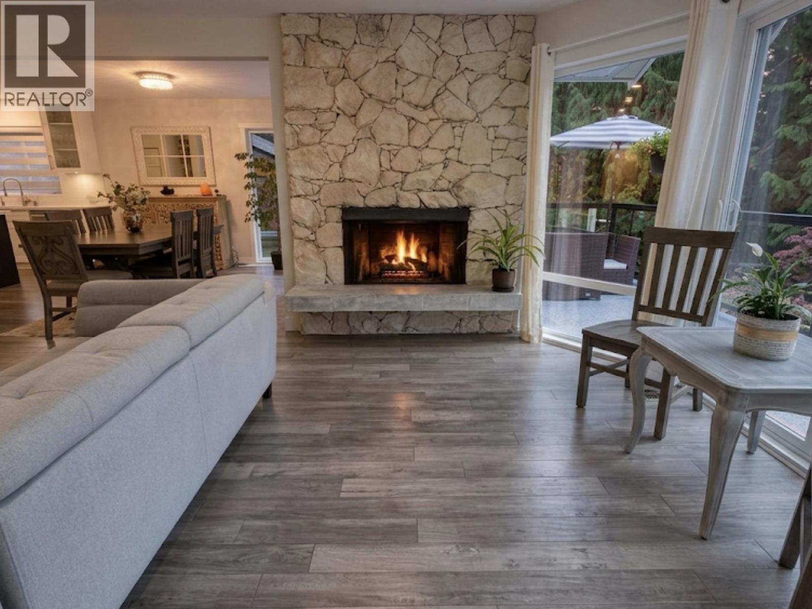 6430 Fox Street, West Vancouver, British Columbia  V7W 2C4 - Photo 7 - R3116229