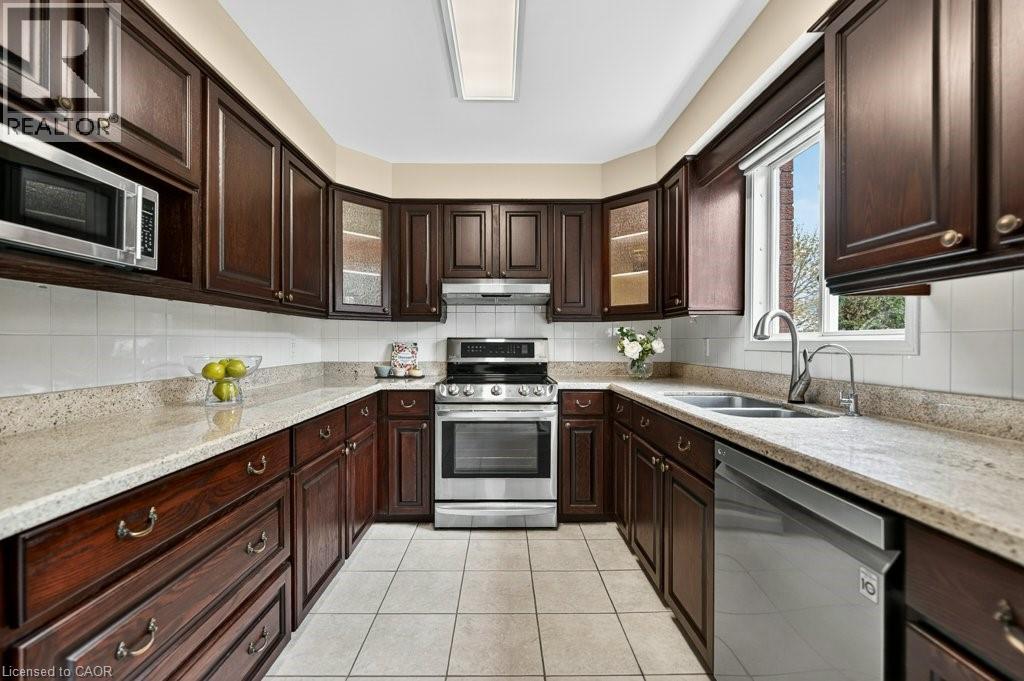 40 Old Maple Lane, Kitchener, Ontario  N2N 2L2 - Photo 10 - 40825898