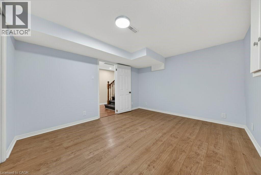 40 Old Maple Lane, Kitchener, Ontario  N2N 2L2 - Photo 39 - 40825898