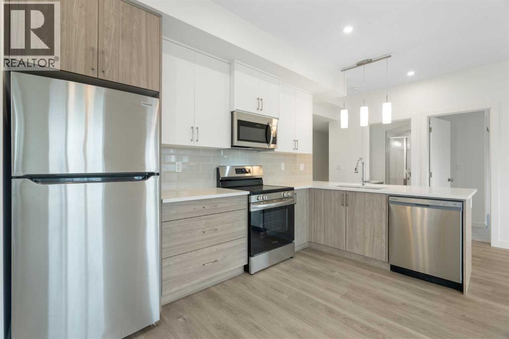 60, 2117 81st Street SW, Calgary, Alberta  T3H 6H5 - Photo 5 - A2280372