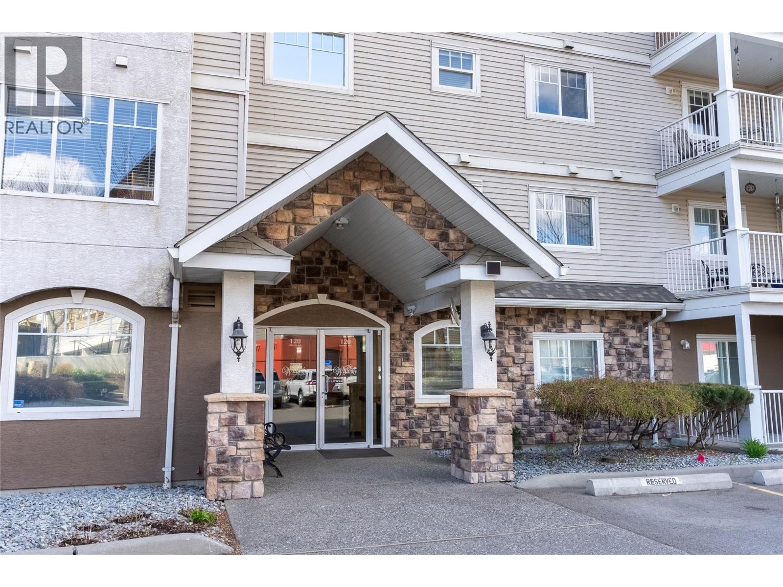 120 VERNON Avenue Unit# 311, Kamloops, British Columbia
