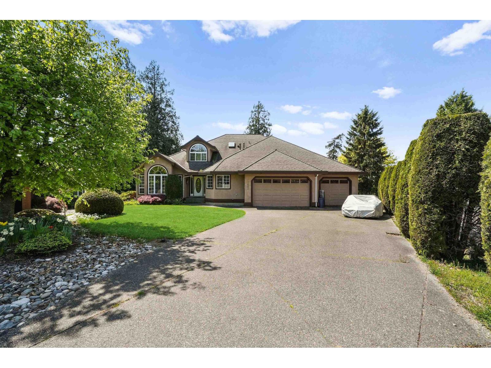 18662 54A AVENUE, surrey, British Columbia