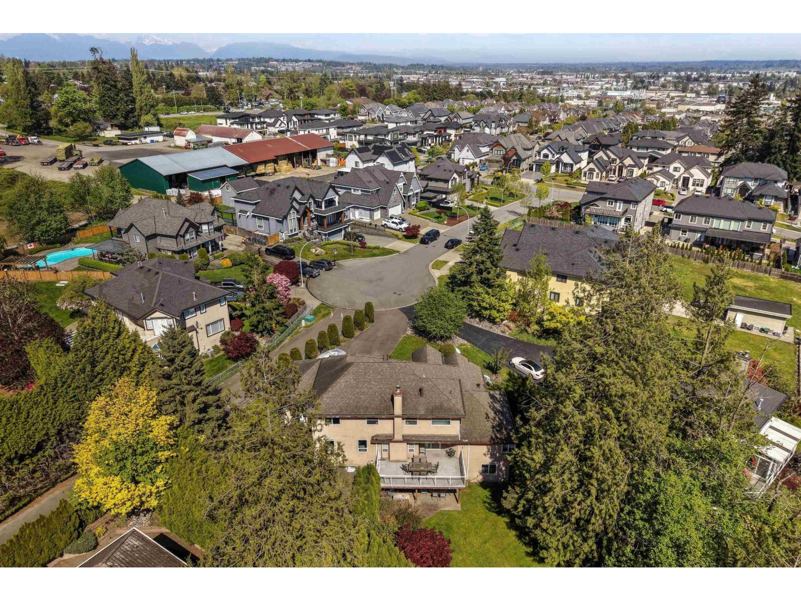 18662 54a Avenue, Surrey, British Columbia  V3S 8R7 - Photo 34 - R3118038