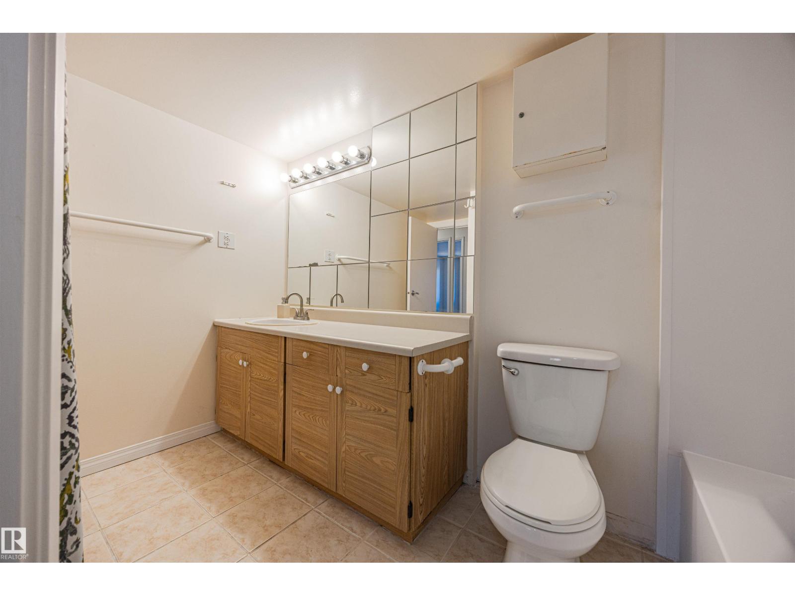 #606 9917 110 St Nw, Edmonton, Alberta  T5K 2N4 - Photo 19 - E4485015