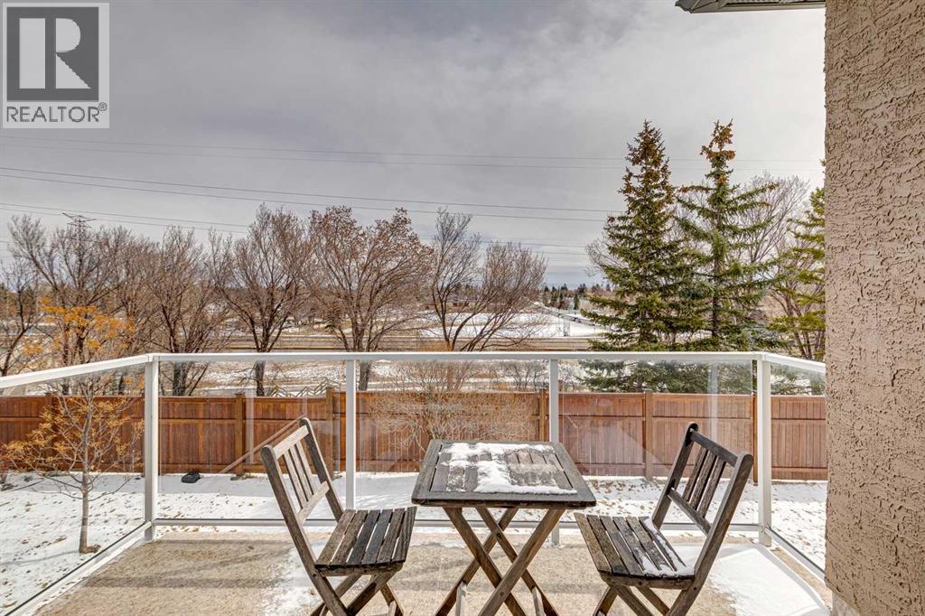 12 Signal Hill Lane SW, Calgary, Alberta  T3H 3N8 - Photo 13 - A2299943