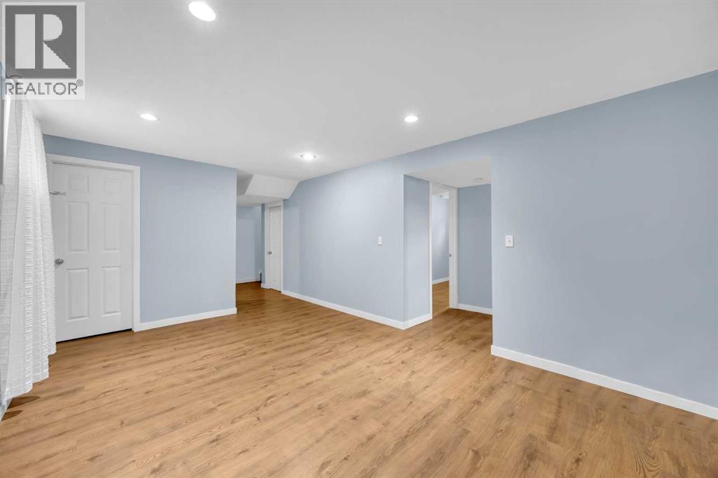 166 Tuscarora Close Nw, Calgary, Alberta  T3L 2E3 - Photo 45 - A2300452
