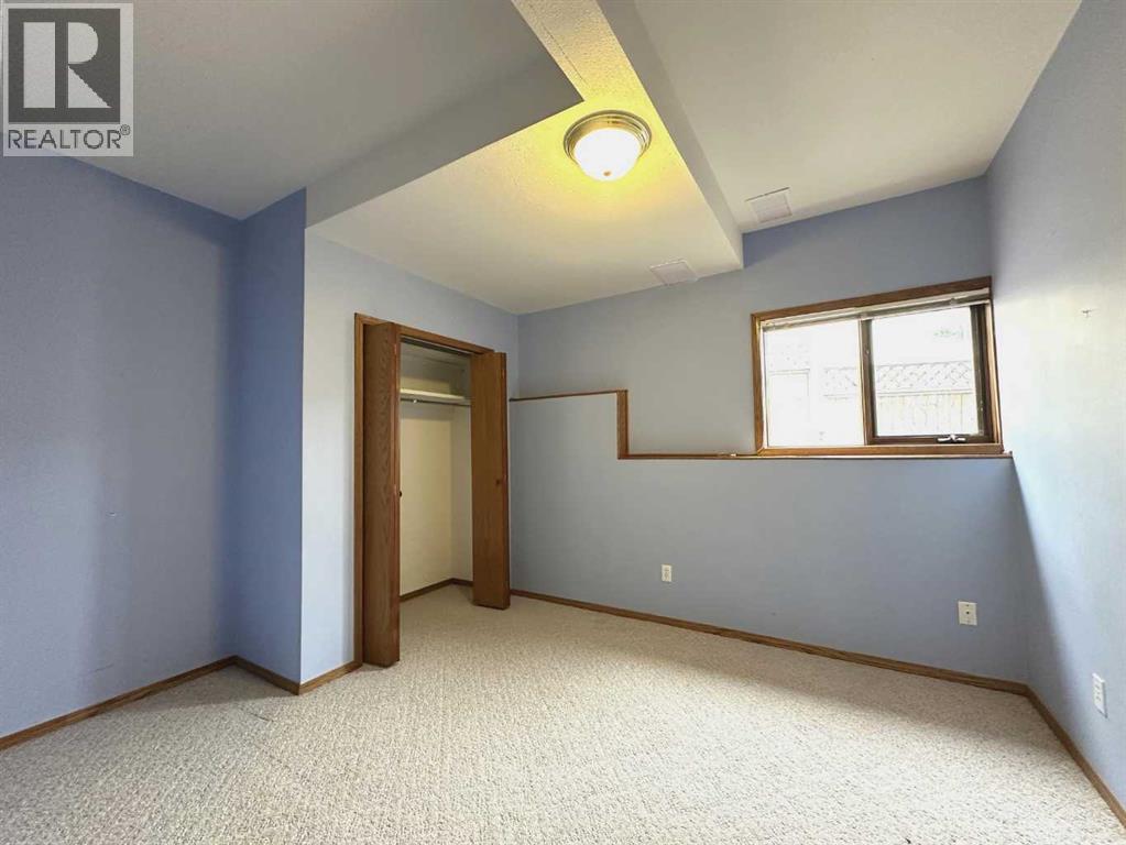 59 Edgebrook Circle Nw, Calgary, Alberta  T3A 5A4 - Photo 32 - A2304775