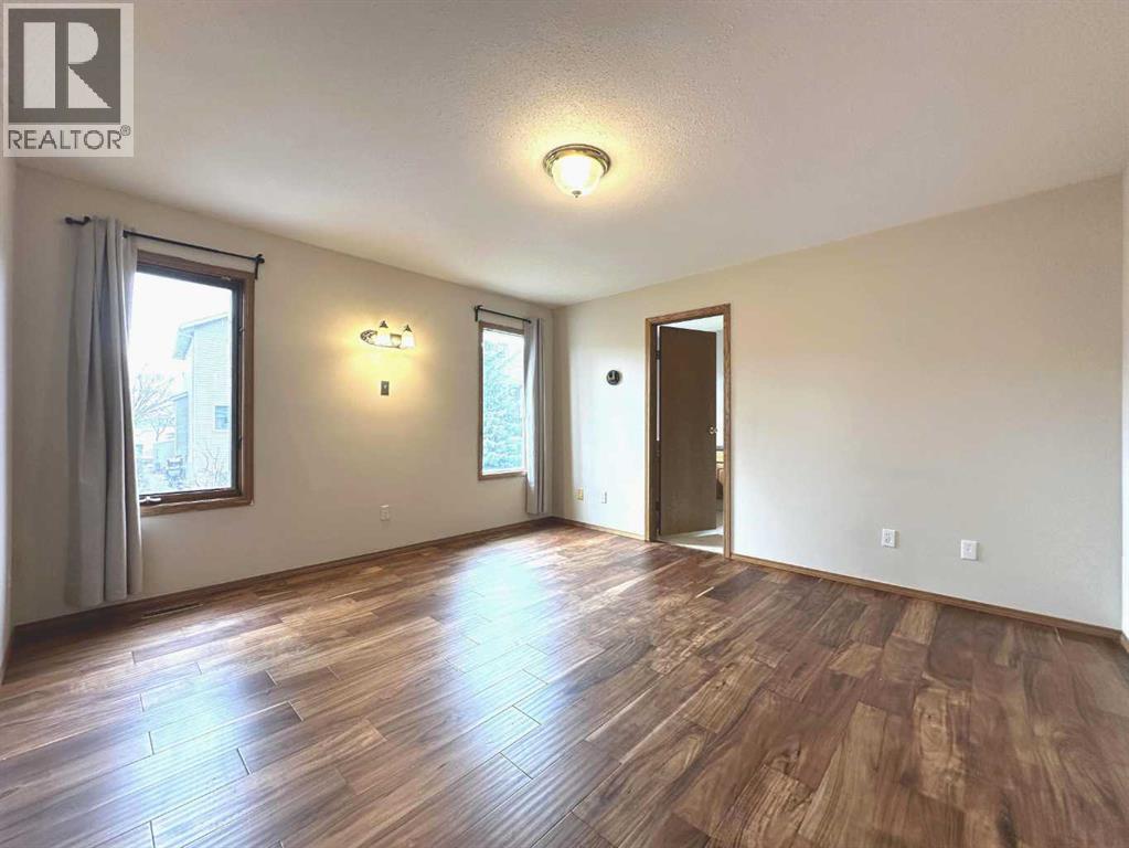 59 Edgebrook Circle Nw, Calgary, Alberta  T3A 5A4 - Photo 10 - A2304775