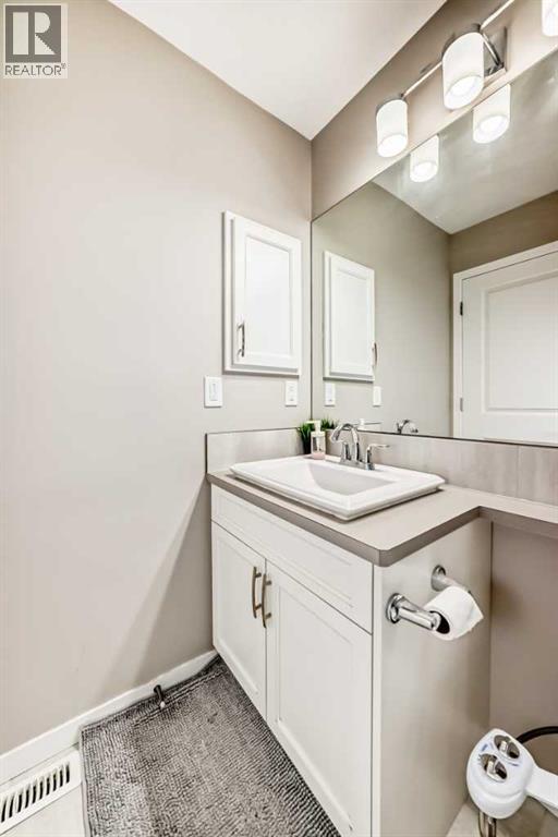 140 Howse Avenue Ne, Calgary, Alberta  T3P 0W1 - Photo 19 - A2306518