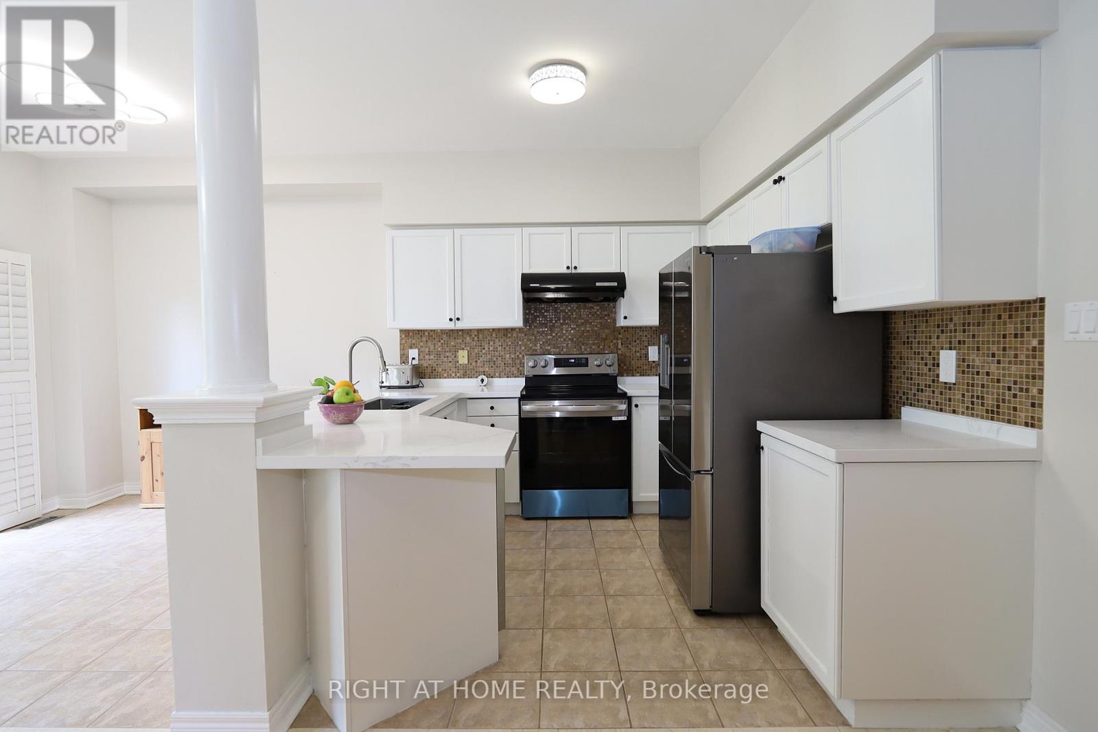 82 Colesbrook Road, Richmond Hill, Ontario  L4S 2G5 - Photo 18 - N13065792