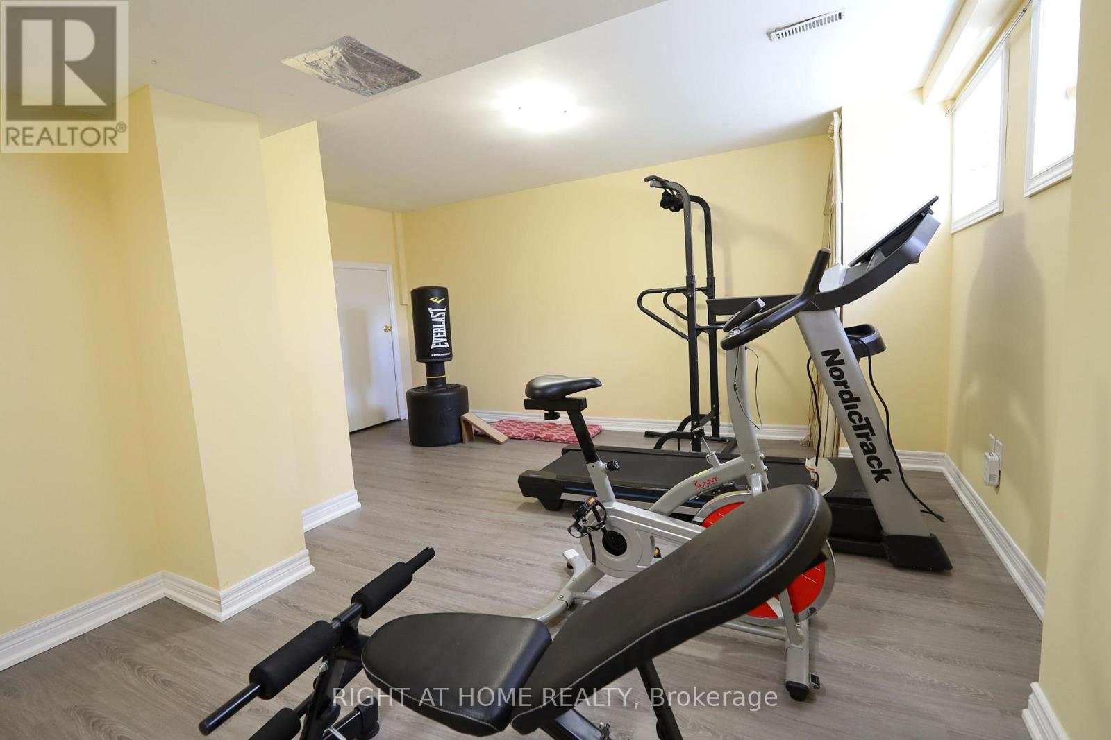 82 Colesbrook Road, Richmond Hill, Ontario  L4S 2G5 - Photo 41 - N13065792