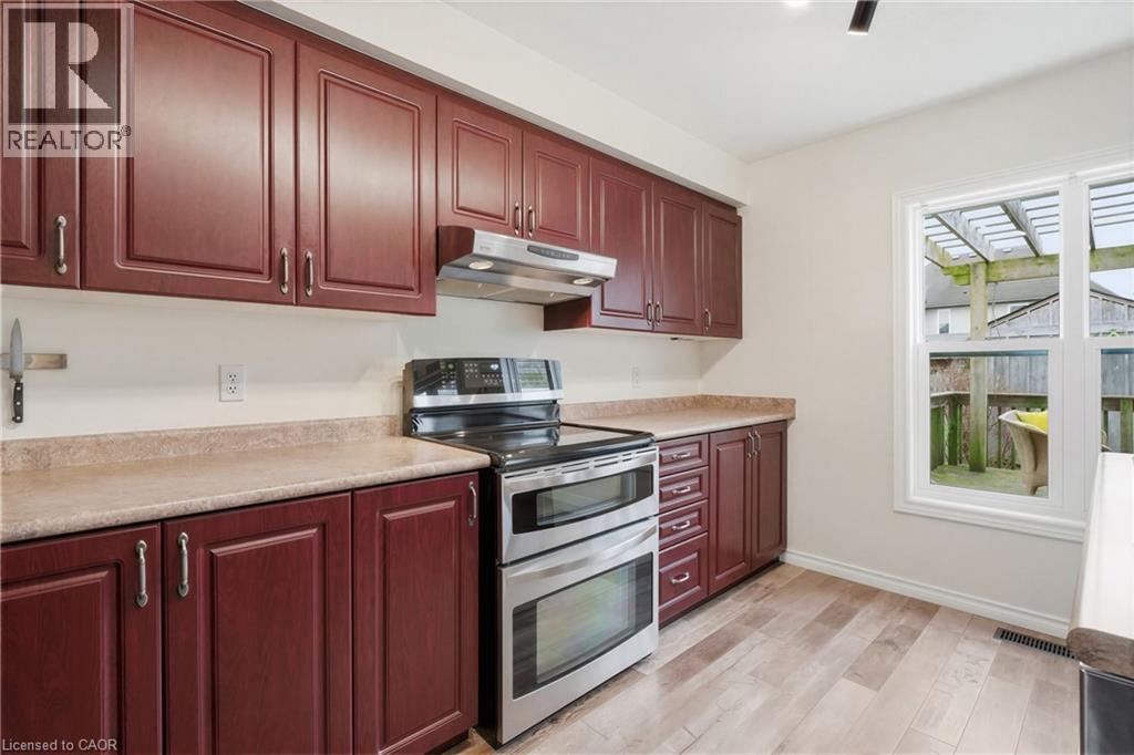 162 Livingston Boulevard, Baden, Ontario  N3A 4K9 - Photo 12 - 40825554