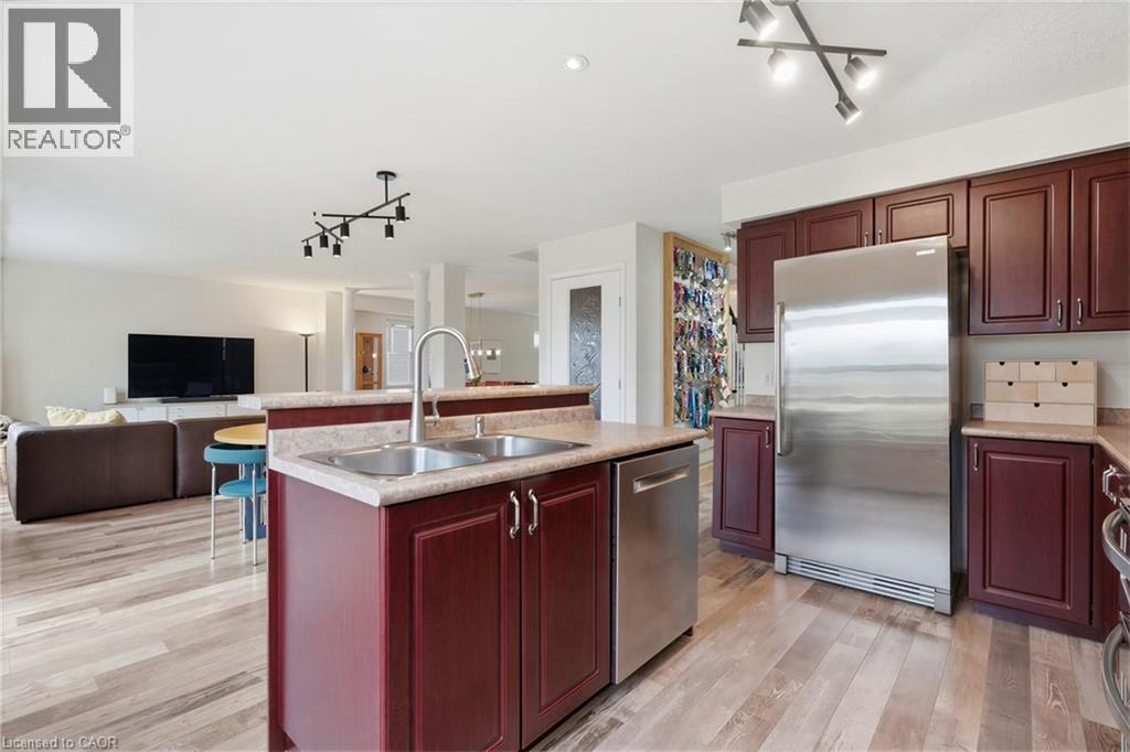 162 Livingston Boulevard, Baden, Ontario  N3A 4K9 - Photo 38 - 40825554