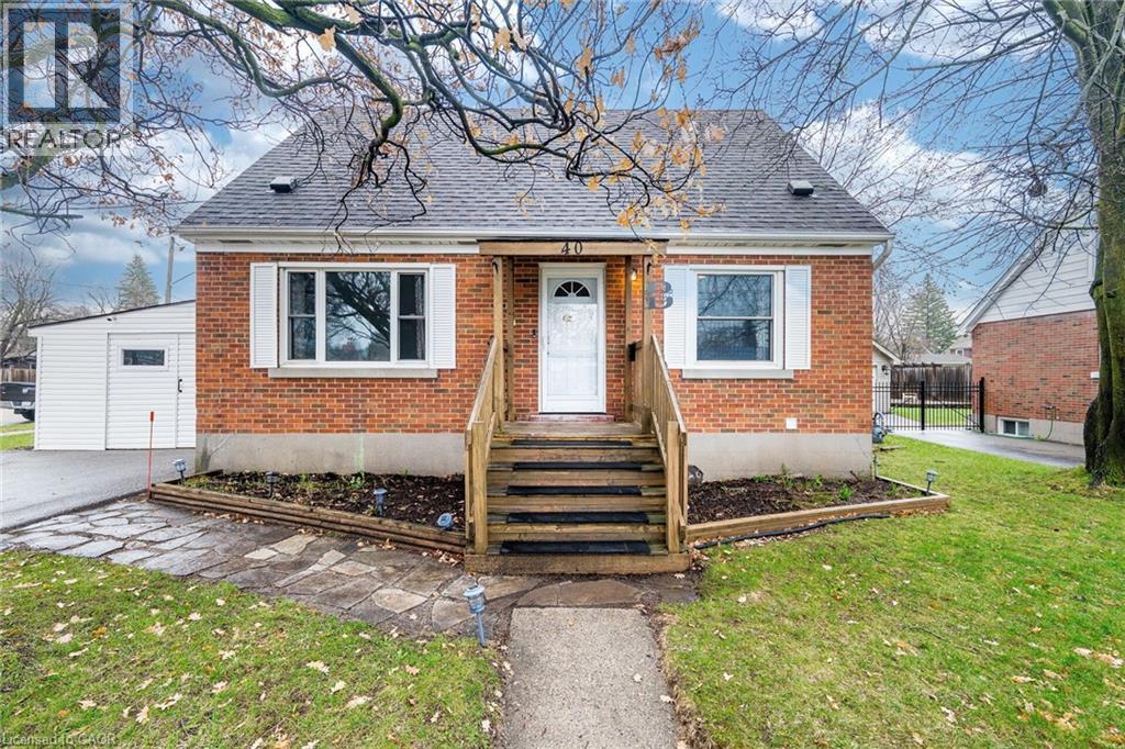 40 N ELLIS Crescent N, Waterloo, Ontario