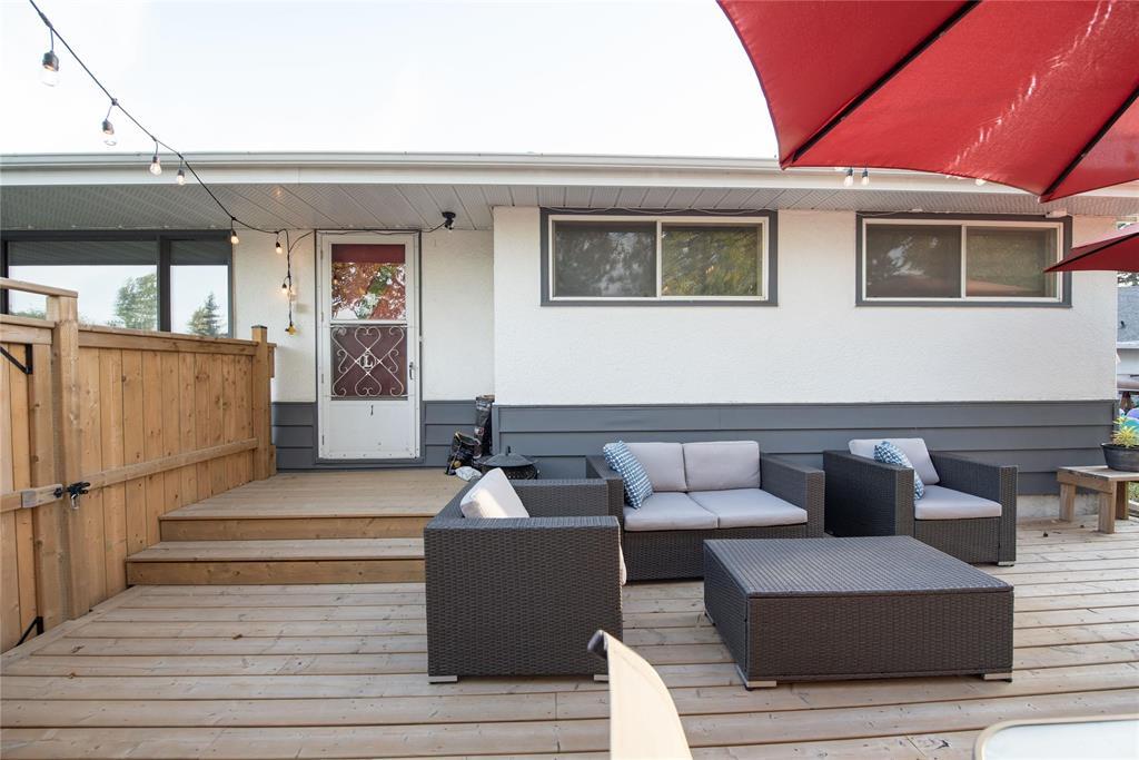 1 Monterey Road, Winnipeg, Manitoba  R2J 1W9 - Photo 5 - 202608893