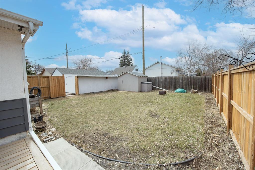 1 Monterey Road, Winnipeg, Manitoba  R2J 1W9 - Photo 8 - 202608893