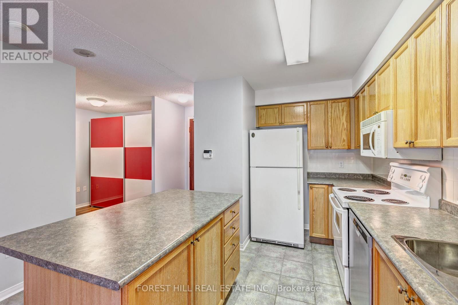 709 - 17 Michael Power Place, Toronto, Ontario  M9A 5G5 - Photo 10 - W13065760