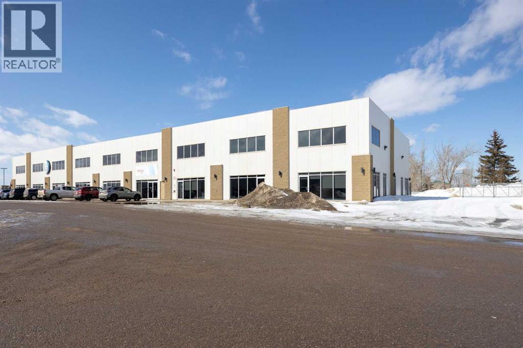189 Mackenzie Boulevard, Fort Mcmurray, Alberta  T9H 0C8 - Photo 1 - A2297703