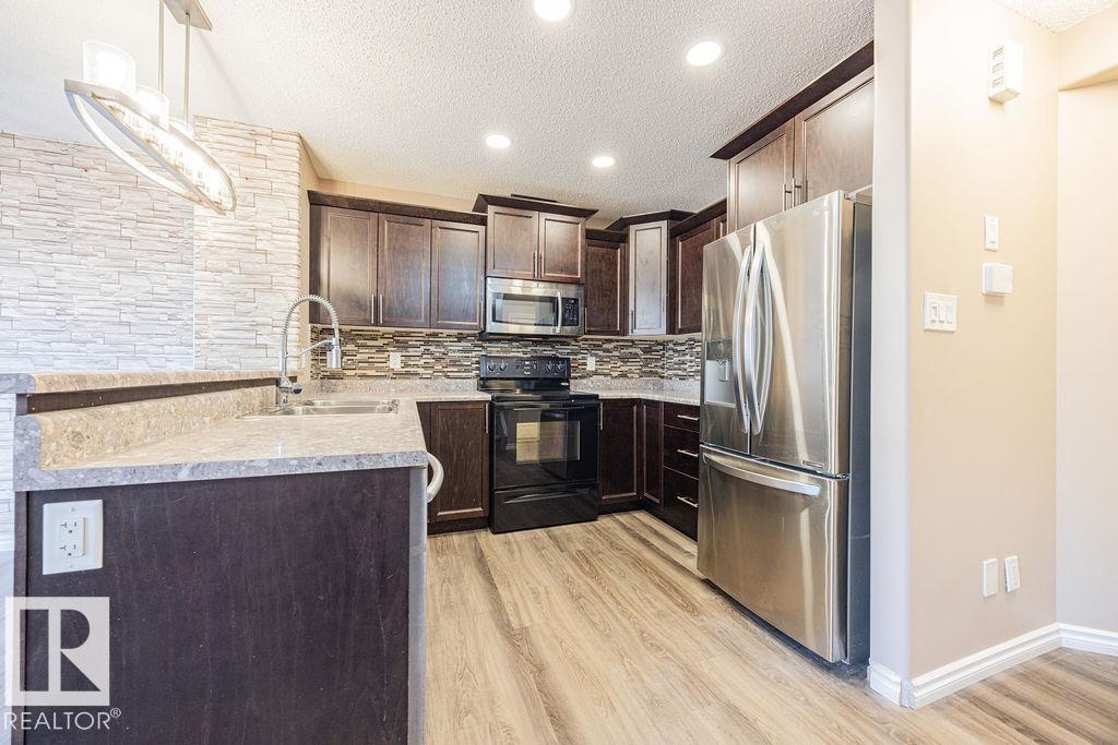 #14 9350 211 St Nw, Edmonton, Alberta  T5T 4T8 - Photo 14 - E4485019
