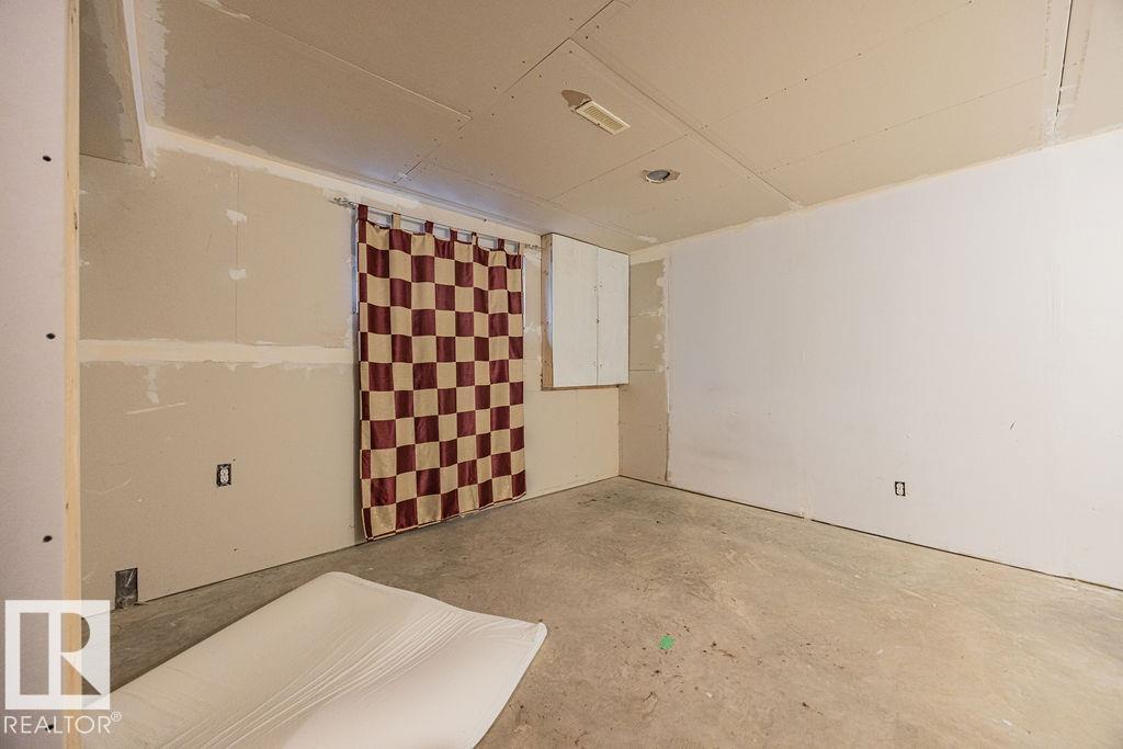 #14 9350 211 St Nw, Edmonton, Alberta  T5T 4T8 - Photo 36 - E4485019