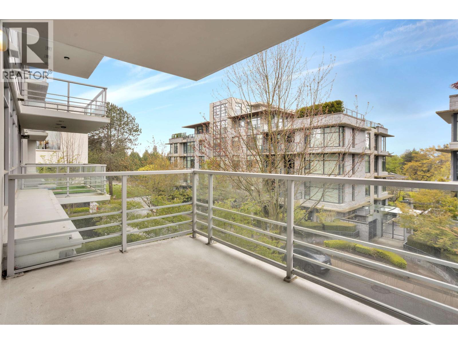 304 6080 Iona Drive, Vancouver, British Columbia  V6T 0A4 - Photo 8 - R3117366