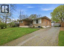 13 MACKAY Avenue, Simcoe, Ontario