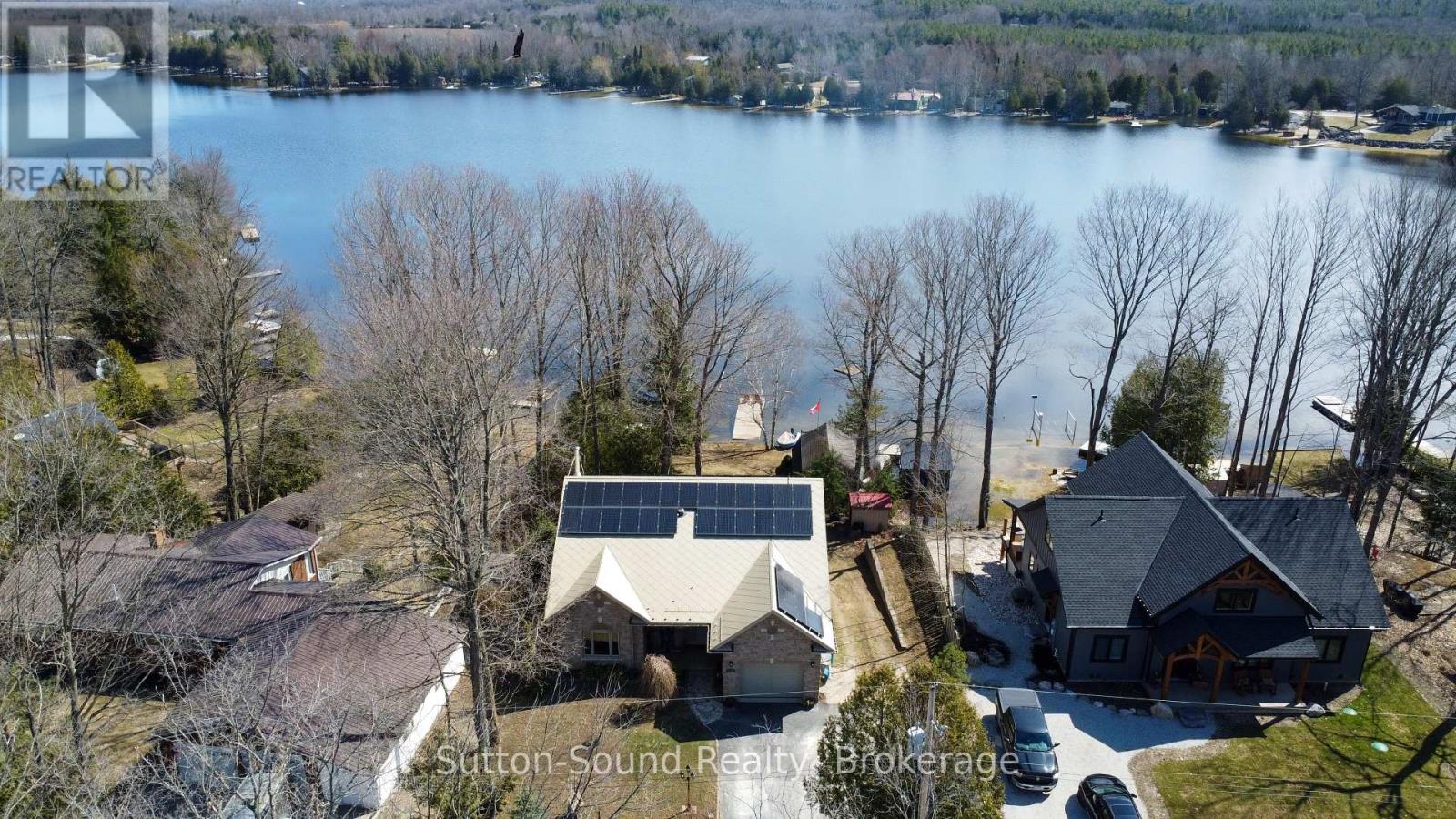 122 Mccullough Lake Drive, Chatsworth, Ontario  N0H 2V0 - Photo 2 - X12876770