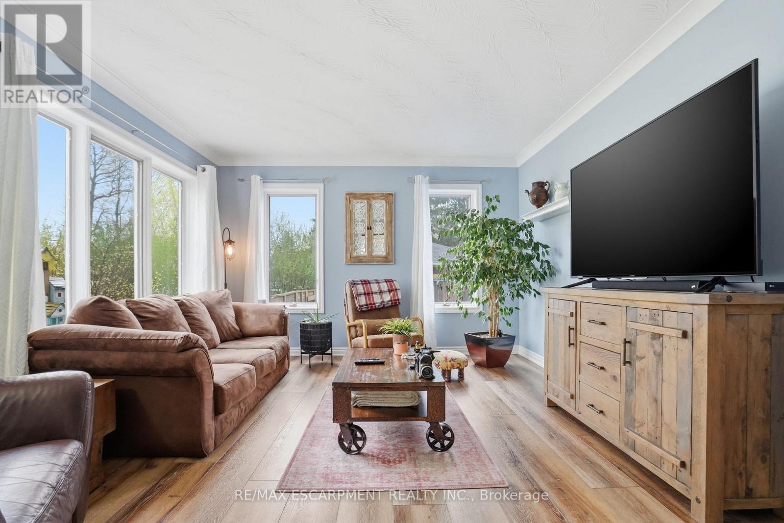 27 Blossom Avenue, Brantford, Ontario  N3T 5L9 - Photo 11 - X13065746